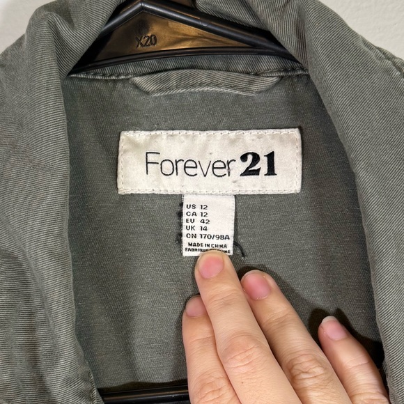 Olive Green Military Utility Jacket Cargo Pockets & Full Zip - Picture 6 of 7